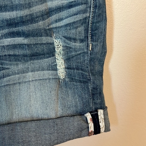 Guess Mid Rise Denim Jean Shorts Sz 27 - Picture 2 of 11